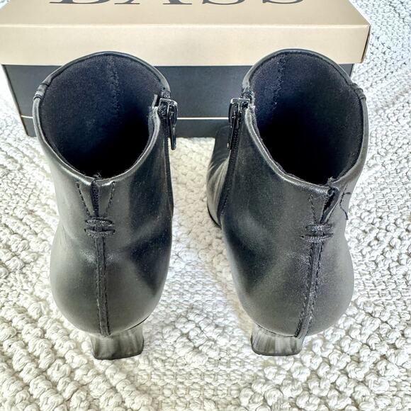 Bass and Company Solid Black Bootie Boots Square Toe Leather Size 5.5 Women - Picture 6 of 16